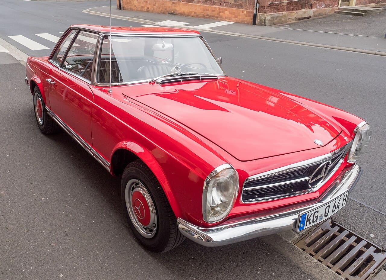 Mercedes-Benz 230 SL Pagoda